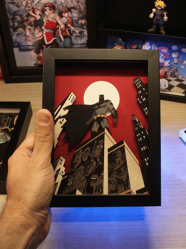 Dioramax - Cadre lumineux LED Batman | Déco Gaming-room | Tableau lumineux | Affiche jeux vidéo | Idée cadeau gamer | Retro-gaming