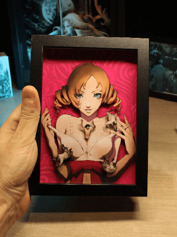 Dioramax - Cadre lumineux LED Catherine | Déco Gaming-room | Tableau lumineux | Affiche jeux vidéo | Idée cadeau gamer | Retro-gaming
