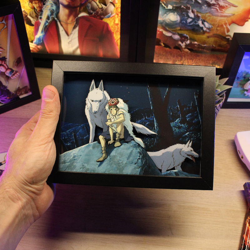 Dioramax - Cadre lumineux LED Mononoke | Déco Gaming-room | Tableau lumineux | Affiche jeux vidéo | Idée cadeau gamer | Retro-gaming