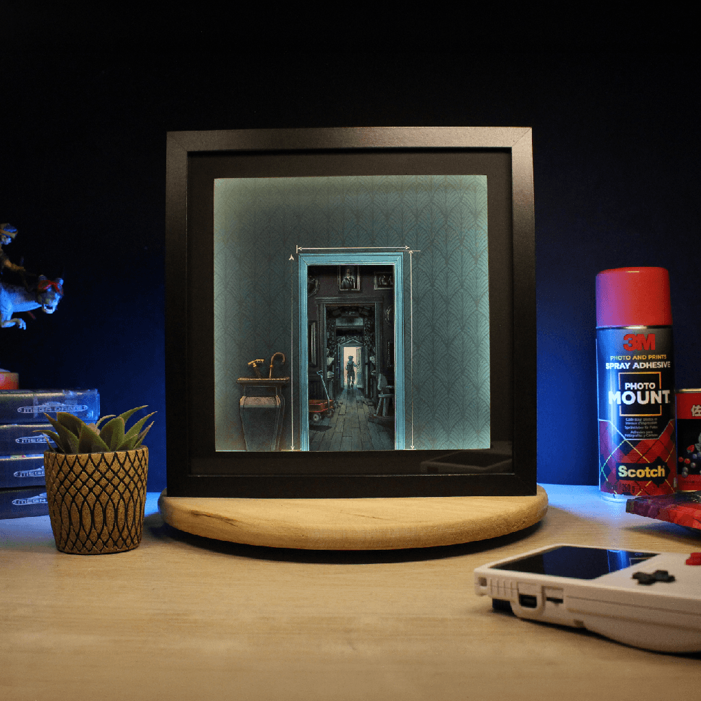 Dioramax - Cadre lumineux LED Blue Prince | Déco Gaming-room | Tableau lumineux | Affiche jeux vidéo | Idée cadeau gamer | Retro-gaming
