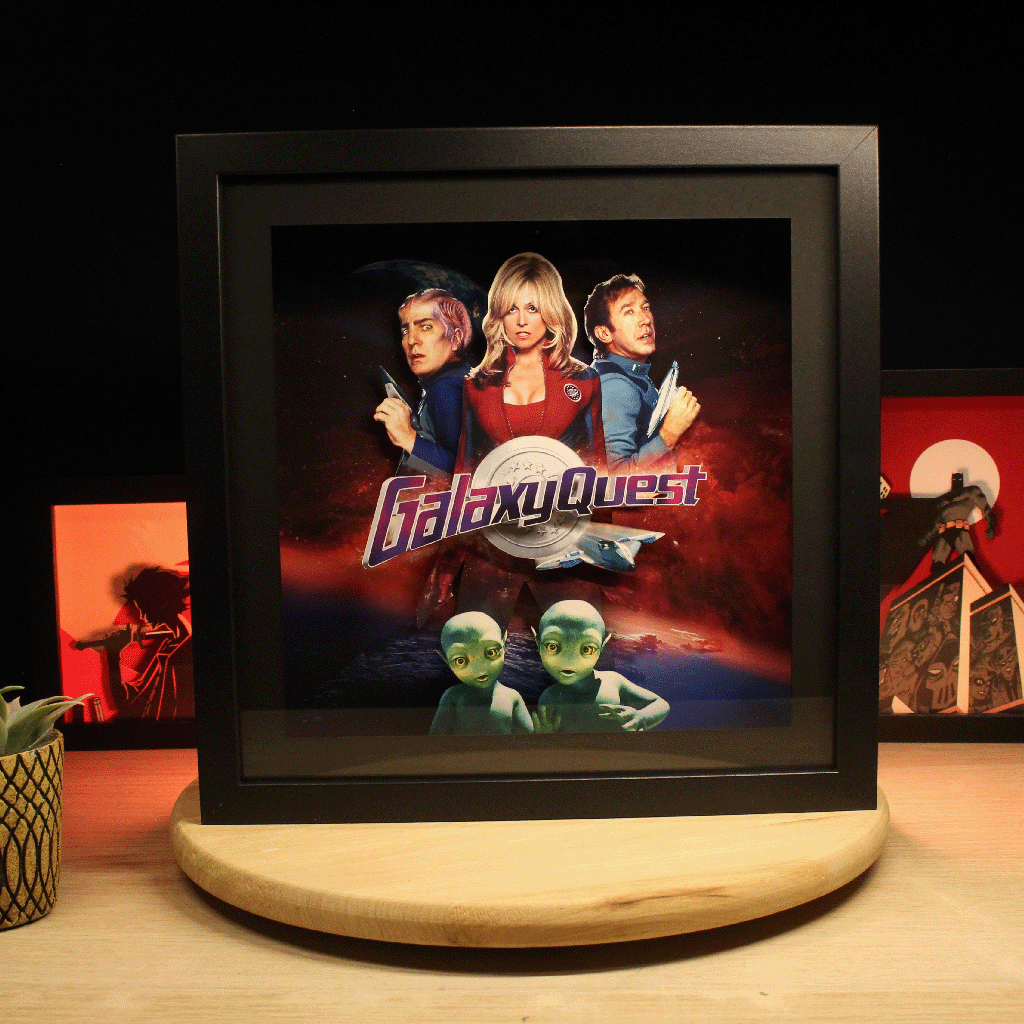 Dioramax - Cadre lumineux Galaxy Quest | Déco Gamingroom | Tableau Galaxy Quest | Affiche jeux vidéo | Idée cadeau gamer