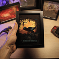 Dioramax - Cadre lumineux LED Jurassic World | Déco Gaming-room | Tableau lumineux | Affiche jeux vidéo | Idée cadeau gamer | Retro-gaming
