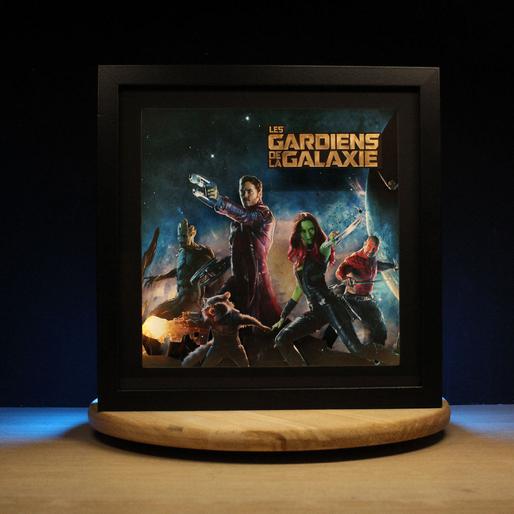 Dioramax - Cadre lumineux LED Les gardiens de la galaxie | Déco Gaming-room | Tableau lumineux | Affiche jeux vidéo | Idée cadeau gamer | Retro-gaming