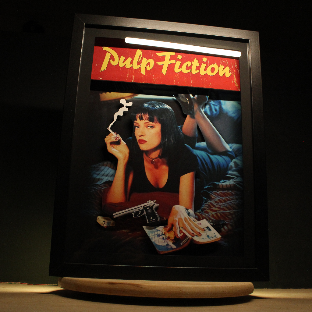 Dioramax - Cadre lumineux LED Pulp Fiction | Déco Gaming-room | Tableau lumineux | Affiche jeux vidéo | Idée cadeau gamer | Retro-gaming