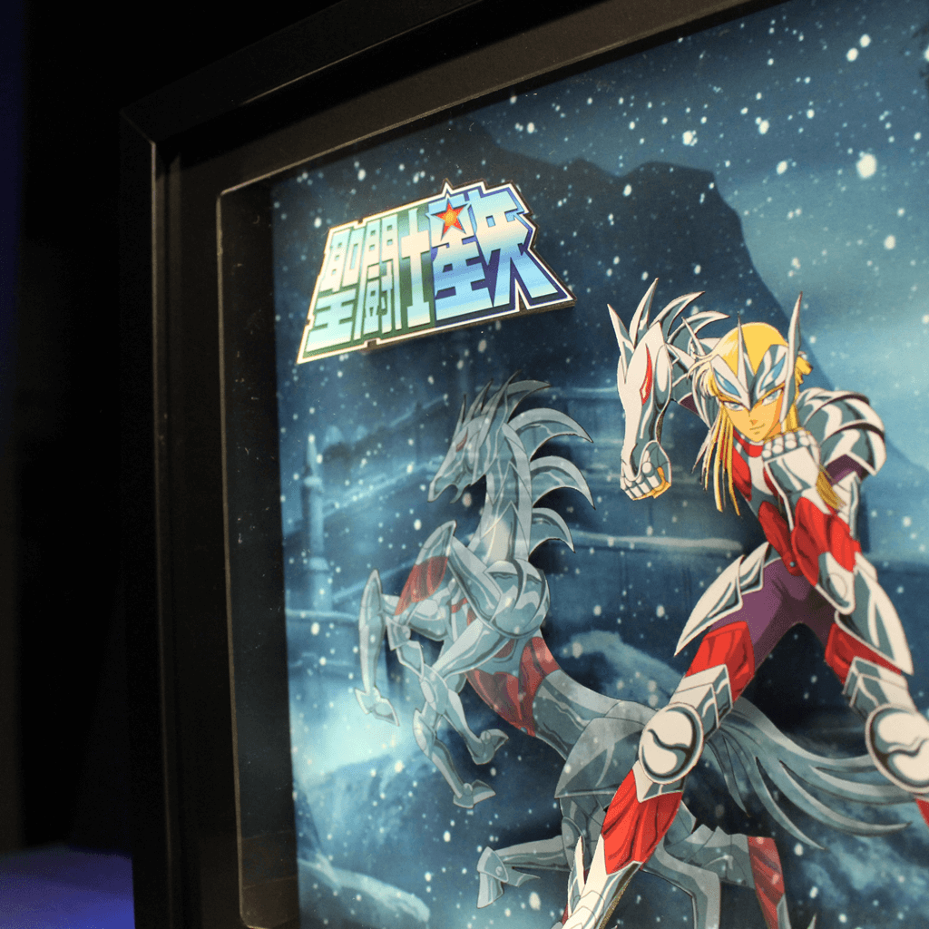 Dioramax - Cadre lumineux LED Saint Seya | Déco Gaming-room | Tableau lumineux | Affiche jeux vidéo | Idée cadeau gamer | Retro-gaming