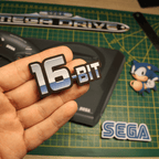 Dioramax - Cadre lumineux LED Sega | Déco Gaming-room | Tableau lumineux | Affiche jeux vidéo | Idée cadeau gamer | Retro-gaming