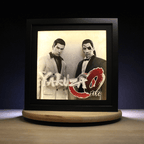 Dioramax - Cadre lumineux LED Yakuza 0 | Déco Gaming-room | Tableau lumineux | Affiche jeux vidéo | Idée cadeau gamer | Retro-gaming